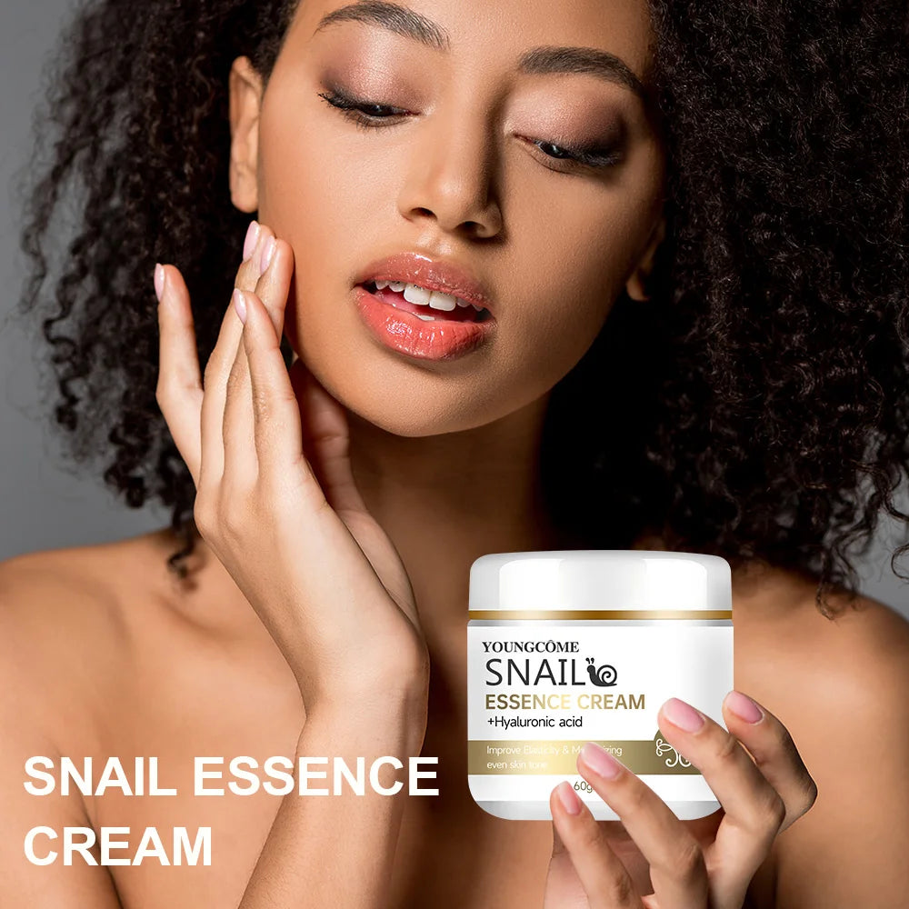 Snail essence cream with hyaluronic acid,highly moisturize all skin, Improves elasticity,Improves the texture ofskin